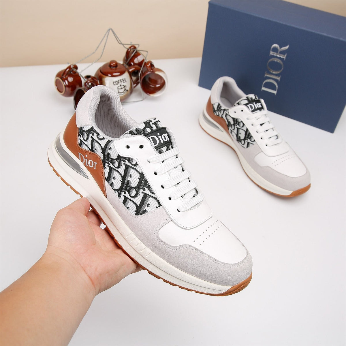 Dior White, Black & Tan Low-Top Sneakers